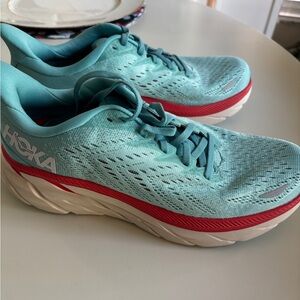 Hoka Clifton 8 brand new running shoes